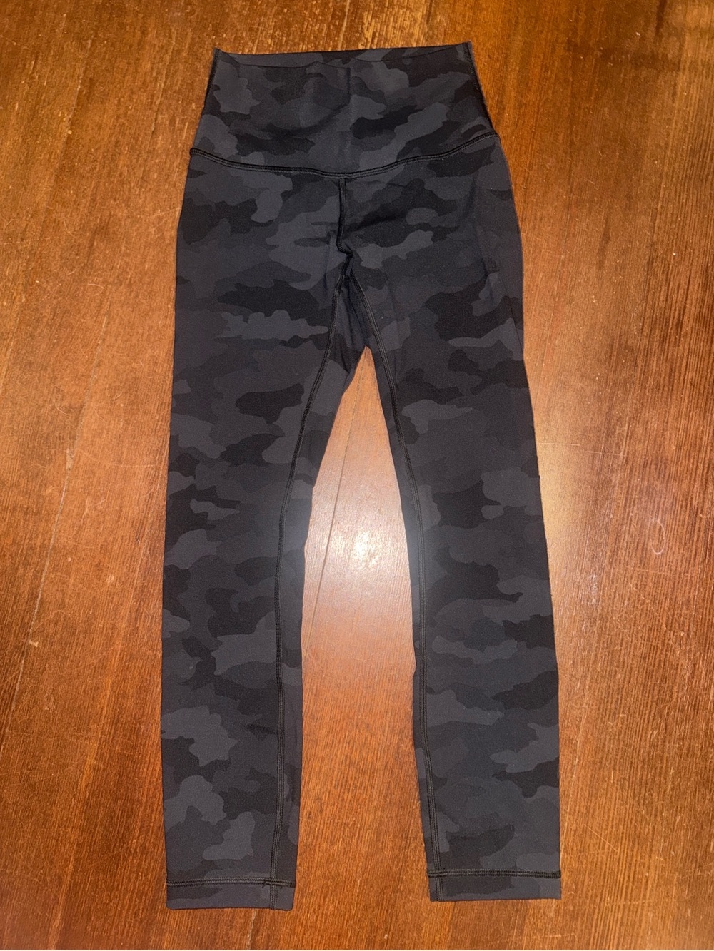 Lululemon camo leggings
